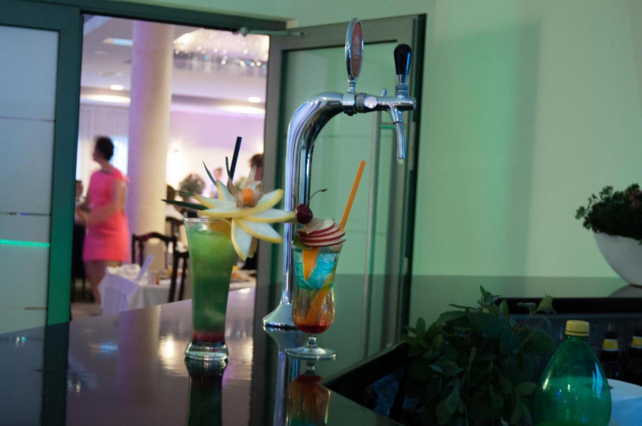 Gosciniec Pod Lasem Bed & Breakfast 3*
